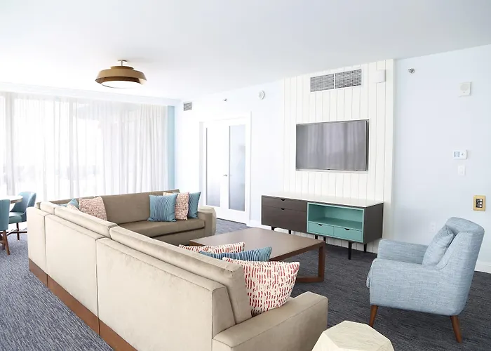 Hotel Doubletree By Hilton Ocean Oceanfront 4*