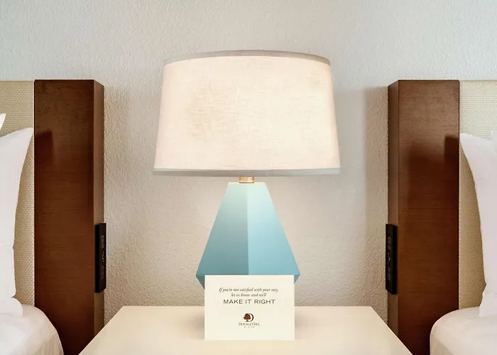 Doubletree By Hilton Ocean Oceanfront 4*