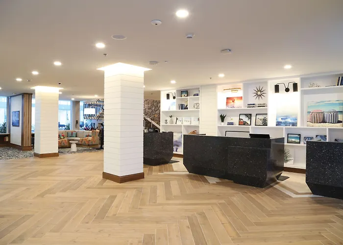 Hotel Doubletree By Hilton Ocean Oceanfront