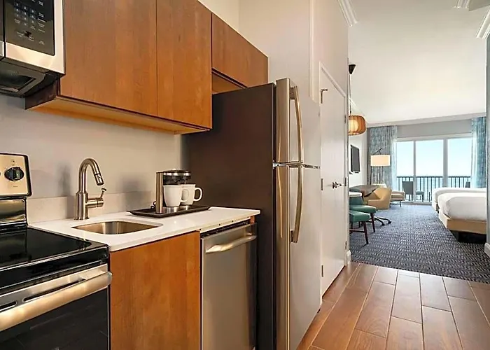 Hotel Doubletree By Hilton Ocean Oceanfront Ocean City
